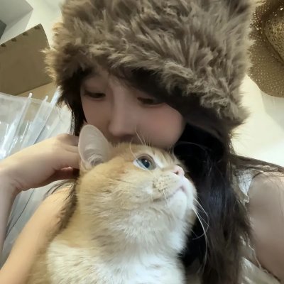 关于她的二三事